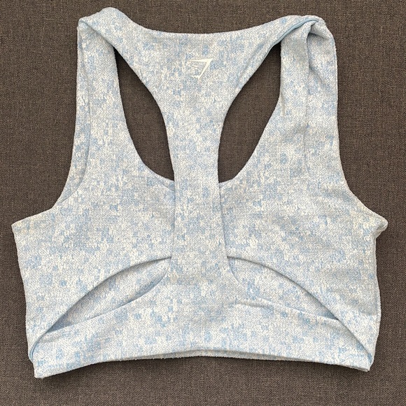 Gymshark Fluer Texture Sports Bra and Leggings. Color: Baby Blue. Size: Small - Picture 2 of 2